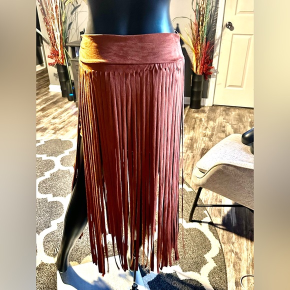 Tan Mini Skirt with Cut Out Details for Casual Wear - Picture 5 of 5